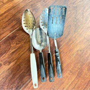 Vintage Ecko Utensil Set – Black & White Handles – Retro MCM Kitchen